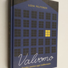 Leeni Peltonen : Valvomo : kuinka uneton oppi nukkumaan - pikkukuva 1