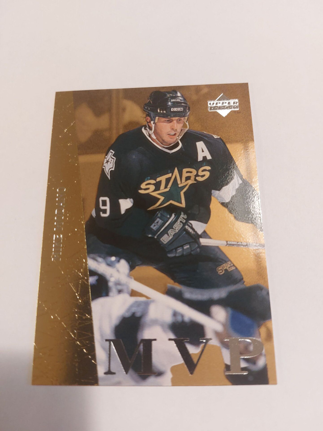 1996-97 Collector's Choice MVP Gold #UD17 Mike Modano