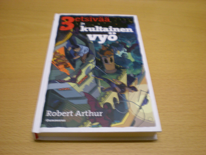 Robert Arthur: 3 etsivää ja kultainen vyö