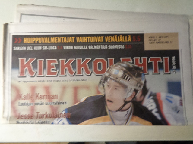 Kiekkolehti Nro 21/2006 (24.11)