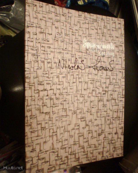 NICOLAS THOMAS : SPACEJUNK Gallery ARTIST catalog (Sis.pk:t)
