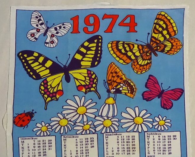 Kalenteripyyhe vuosi 1974 Perhoset