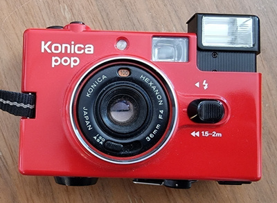Konica pop filmikamera