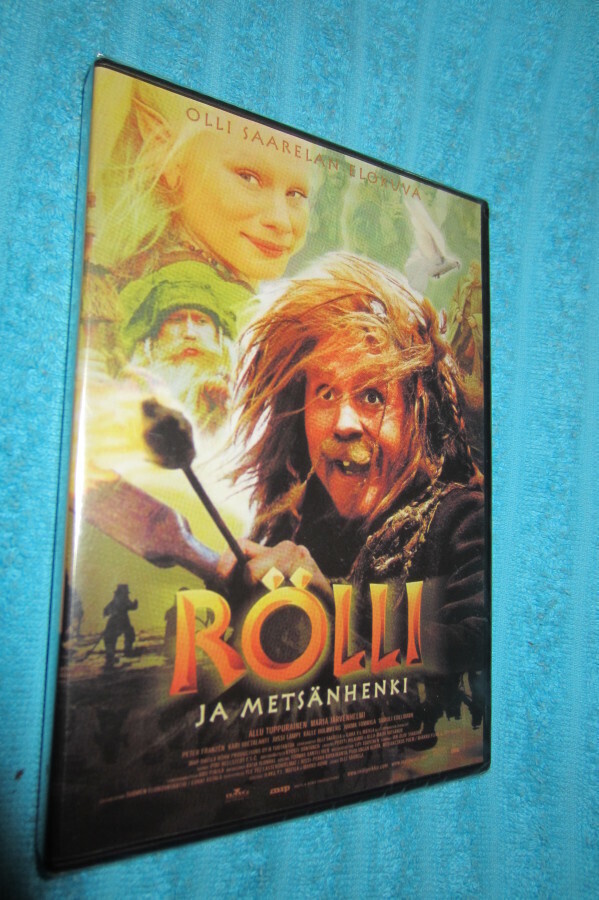 RÖLLI ja metsänhenki   (DVD)  uusi muoveissa