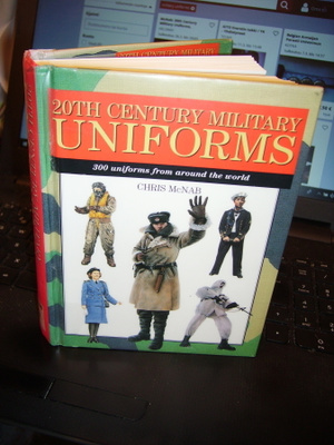 McNab : 20th Century Military Uniforms ( 2002 ) EIPK