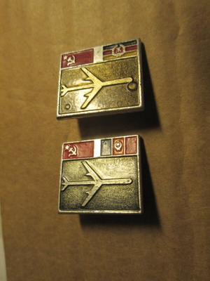 CCCP: kaksi vintage lentoliikenne/ystävyys-pinssiä