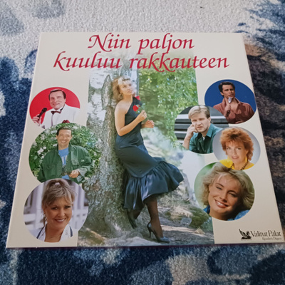 Niin Paljon Kuuluu Rakkauteen 7 lp box orig 1991 hieno