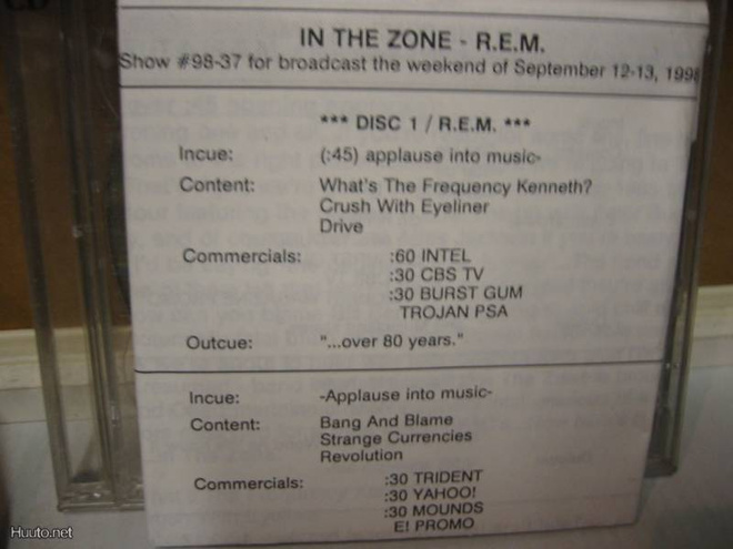 R.E.M.-  IN THE ZONE CD HARVINAINEN LIVE  KEIKKA '98