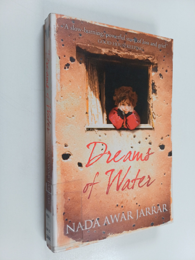 Nada Awar Jarrar : Dreams of water