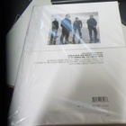 U2 - NO LINE ON THE HORIZON DVD + CD + POSTERI + KIRJA BOKSI - pikkukuva 2