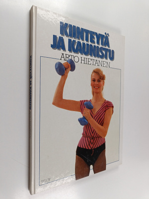 Arto Hietanen : Kiinteytä ja kaunistu