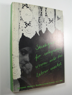 Kirsten Hvidtfeldt ym. (toim.) : Strategies for integrati...