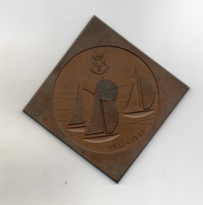 N J K   (1861-1961)purjeveneitä