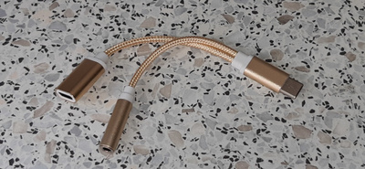 USB-C & 3.5mm Audio & Latausadapteri Splitter