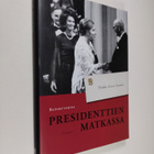 Pirkko-Liisa Summa : Reportterina presidenttien matkassa - pikkukuva 1