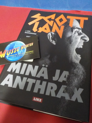 SCOTT IAN - MINÄ JA ANTHRAX KIRJA NIMMARILLA