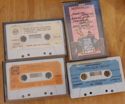 24 kpl C-Kasettia: Musiikkia, (BP, ESSO lisätty)