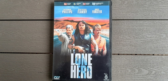 DVD: Lone Hero (Lou Diamond Phillips, Sean Patrick Flanery)