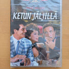KETUN JÄLJILLÄ . AVAAMATON . SELLERS . MATURE . EKLAND . - pikkukuva 1