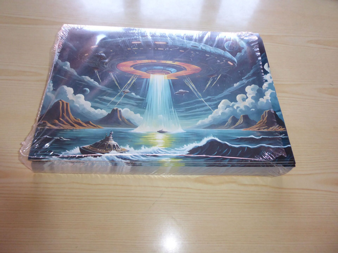 200 kpl uusia UFO Sci-Fi Science Fiction julisteita A4