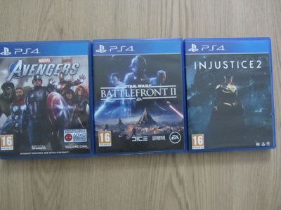 Ps4 pelit 3 kpl