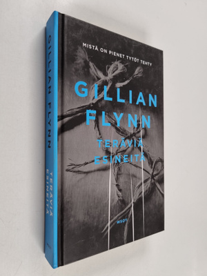 Gillian Flynn : Teräviä esineitä
