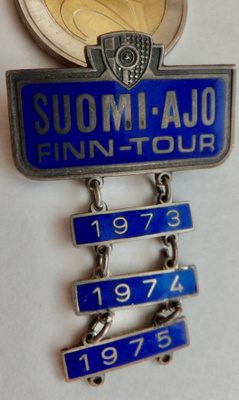 VANHA Merkki Suomi-Ajo Finn-Tour 1973 1974 1975 Hopeaa