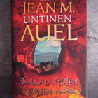 Jean M. Untinen-Auel : Maalattujen luolien maa - pikkukuva 1