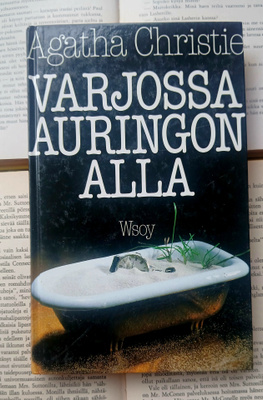 Agatha Christie - Varjossa auringon alla (sid.)