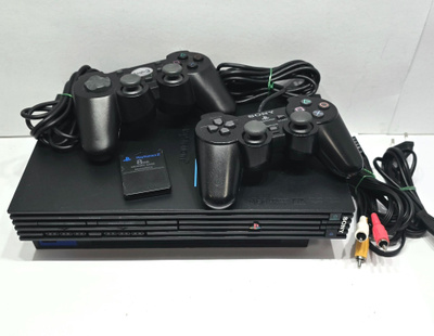 PS2 konsoli + 2 ohjainta + muistikortti [3]