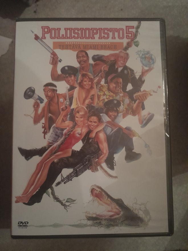 Poliisiopisto 5 dvd