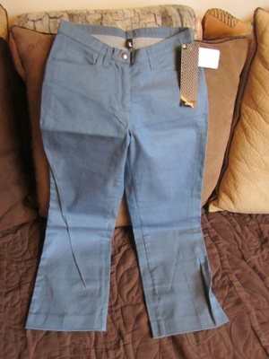 UUDET Divided housut, puuvillaa, koko XS / Ovh. 30,00 eur.