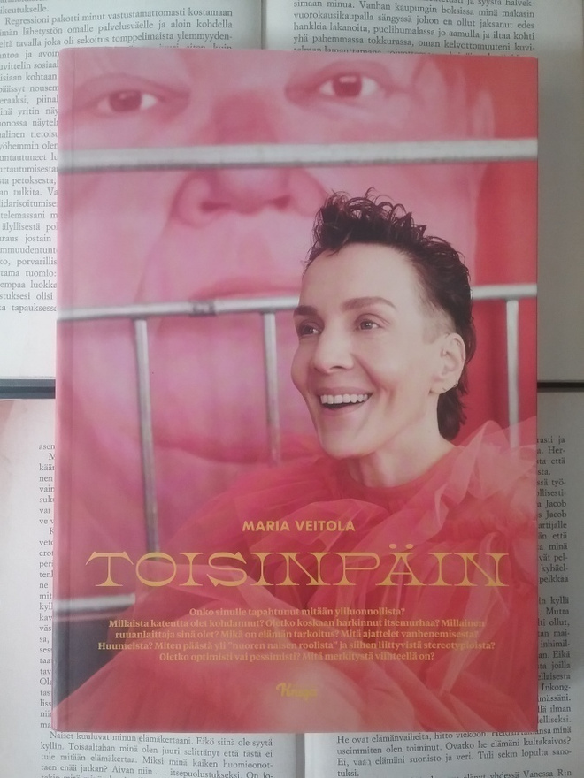 Maria Veitola - Toisinpäin (nid.)