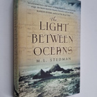 M. L. Stedman : The light between the oceans - pikkukuva 1