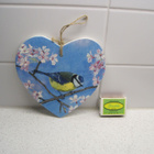 PUINEN LINTUTAULU - pikkukuva 1