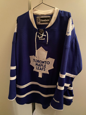 Toronto Maple Leafs NHL fanipaita