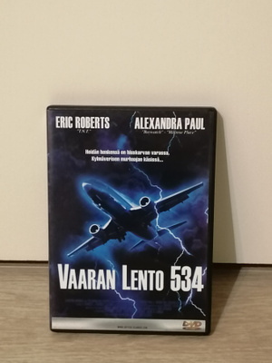 Vaaran lento 534