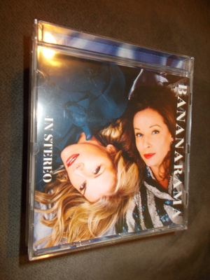 CD BANANARAMA ** IN STEREO **