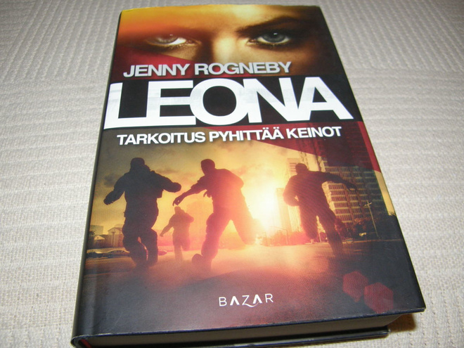 Jenny Rogneby  Leona Tarkoitus pyhittää keinot  -sid
