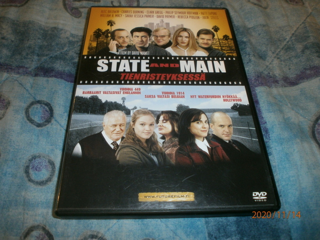 STATE AND MAIN  - TIENRISTEYKSESSÄ