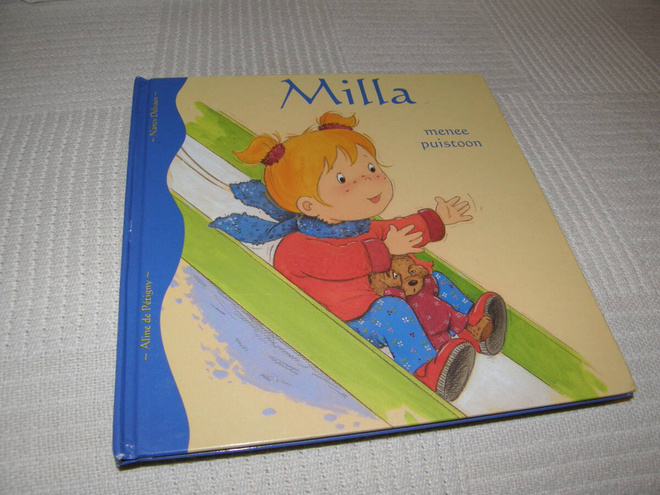 de Pétigny - Delvaux Milla menee puistoon