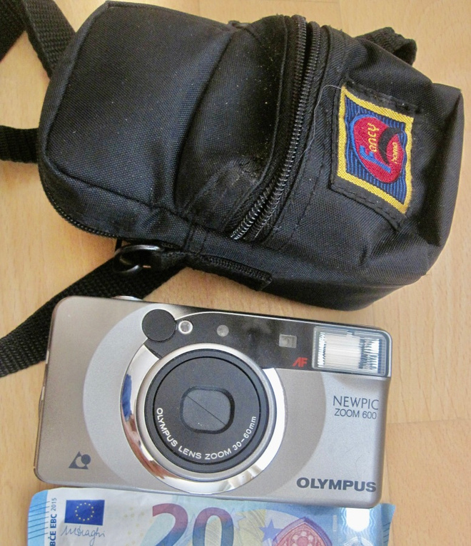 VANHA Kamera Olympus Newpic Zoom 600