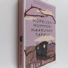 Alan Bradley : Hopeisen hummerihaarukan tapaus - pikkukuva 1