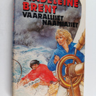 Madeleine Brent : Vaaralliset naamiaiset : romaani - pikkukuva 1