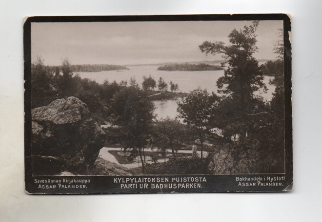 Savonlinna: Kylpylälaitoksen puistosta