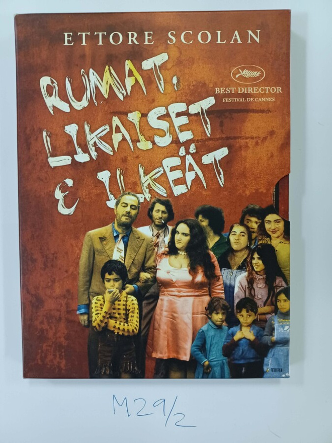 Ettore Scola: Rumat, likaiset ja ilkeät