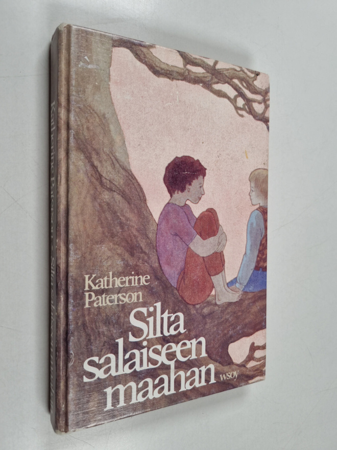 Katherine Paterson : Silta salaiseen maahan