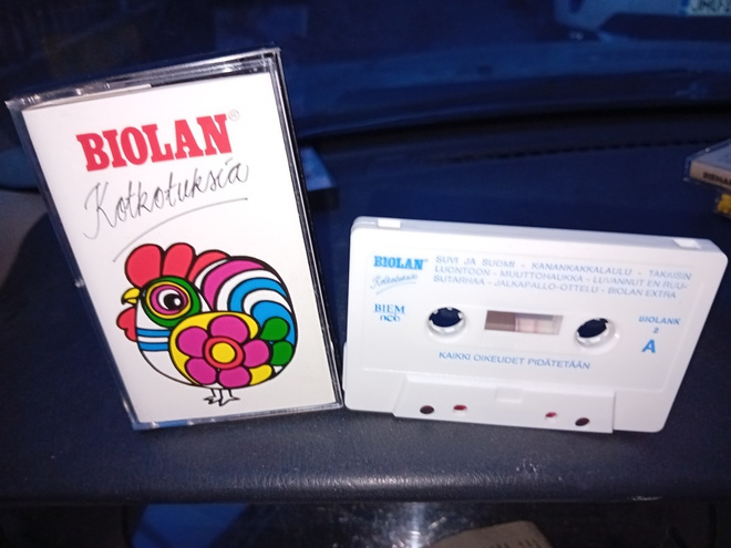 C-kasetti BIOLAN Kotkotuksia ( SIS POSTIKULU  )