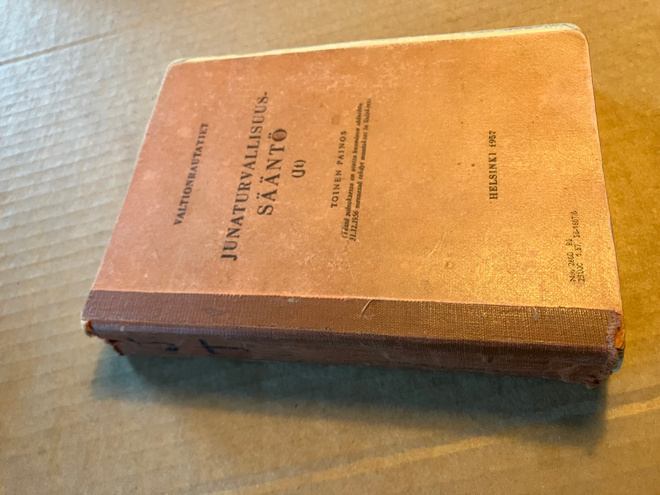 VALTION RAUTATIET JUNATURVALLISUUSSÄÄNTÖ 1957