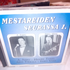 CD Mestareiden seurassa 1 ( SIS POSTIKULU ) - pikkukuva 1